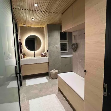 아파트 Unique Penthouse 로바니에미